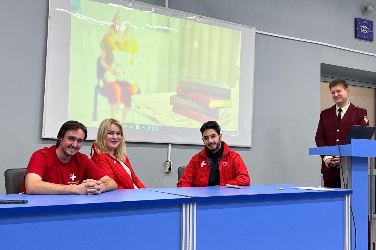 Волонтеры-медики Державинского провели серию просветительских мероприятий по профилактике ВИЧ-инфекции фото анонса