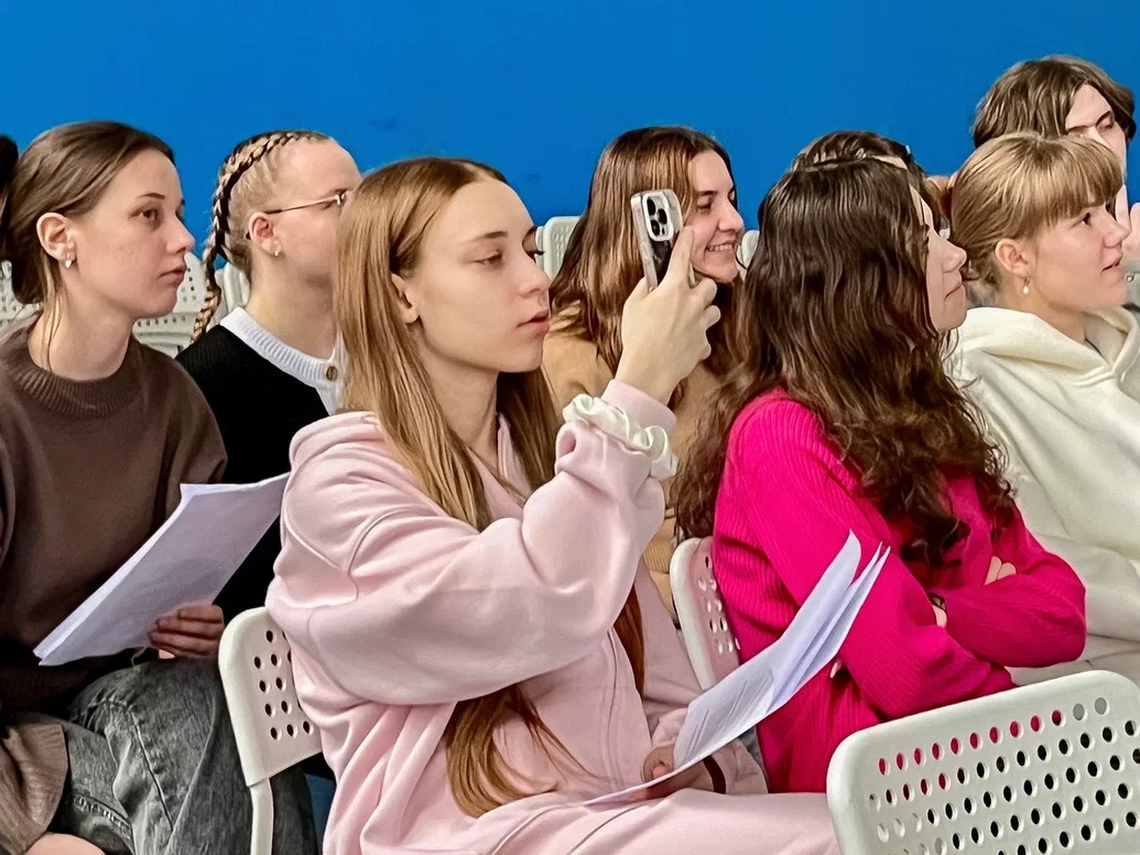 В Державинском завершилась профильная смена «Юные эксперты: право, журналистика, экономика» фото анонса