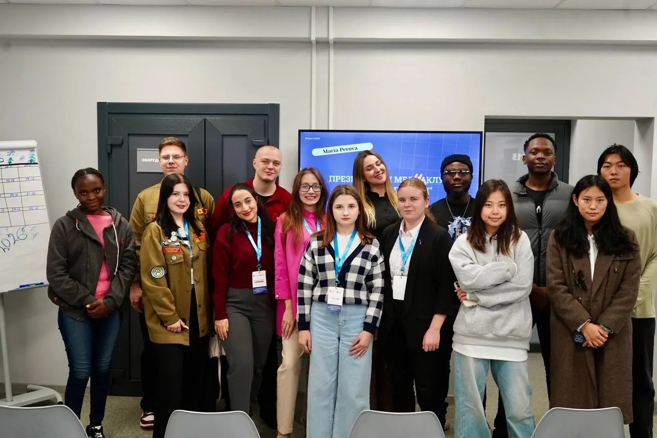 Интернациональный медиаклуб «Мир без границ» презентовали в Державинском фото анонса