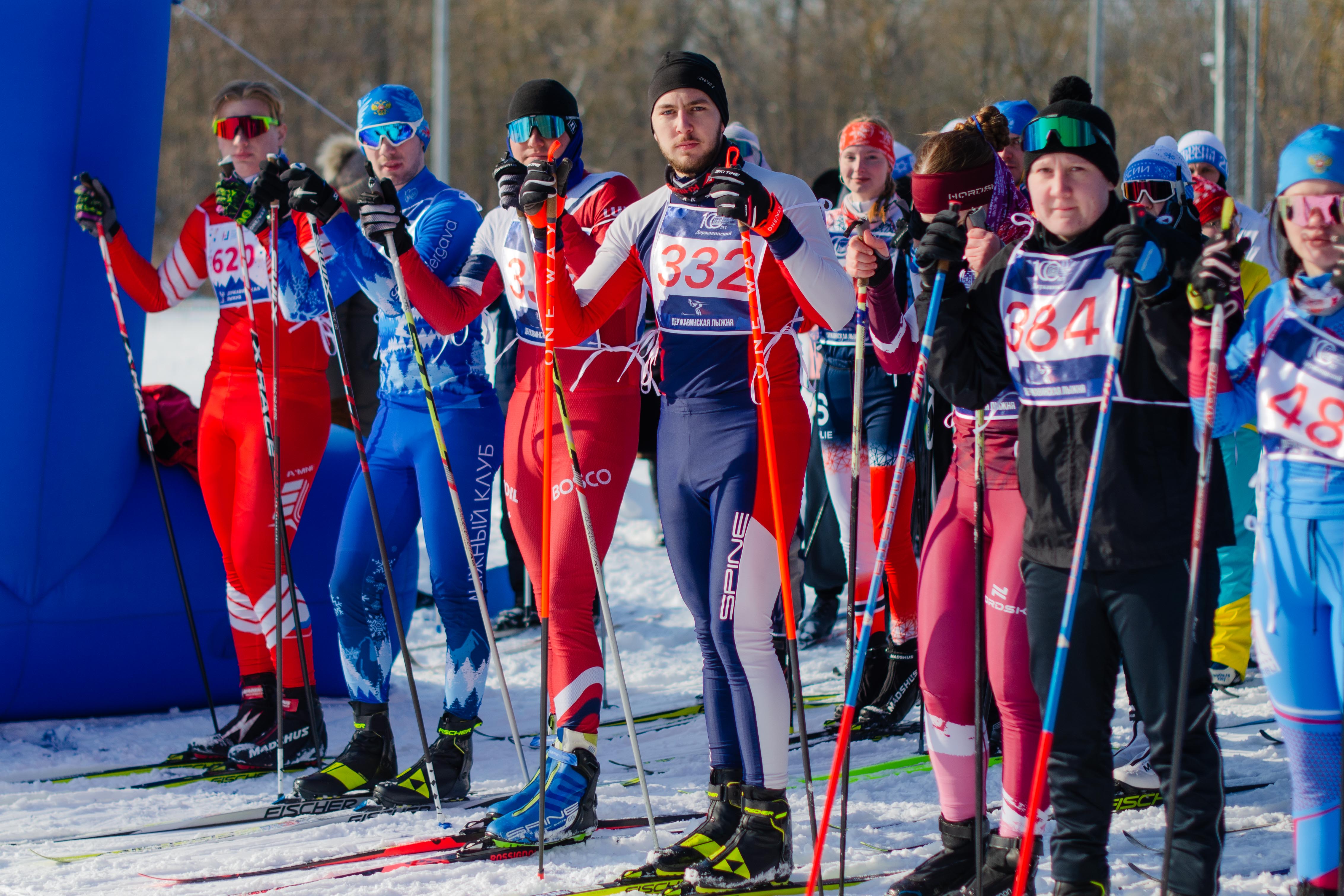 Любители лыжного спорта в восьмой раз участвовали в «Державинской лыжне» фото анонса
