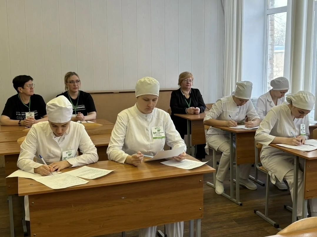Студенты СПО Института приняли участие в региональном этапе чемпионата «Профессионалы»