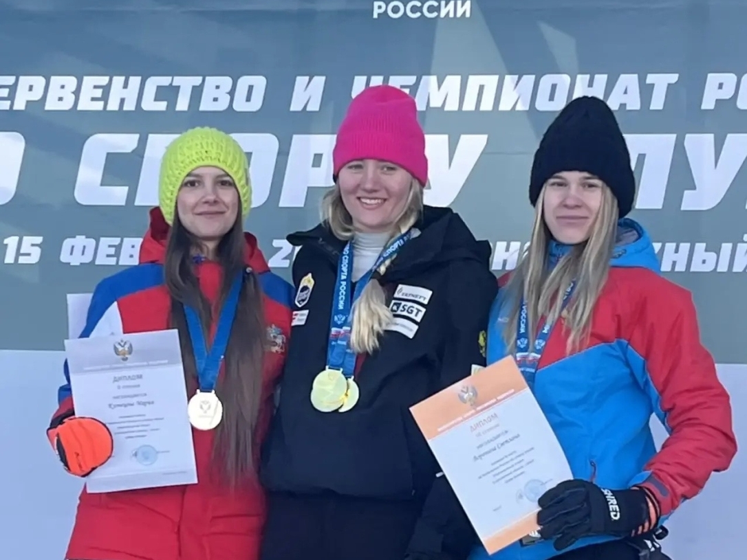 Студентка Института – призер Чемпионата России по горным лыжам среди спортсменов с нарушением слуха